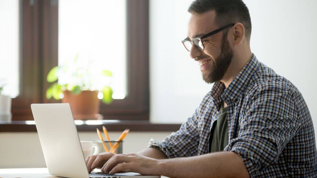 residential computer repair specialist